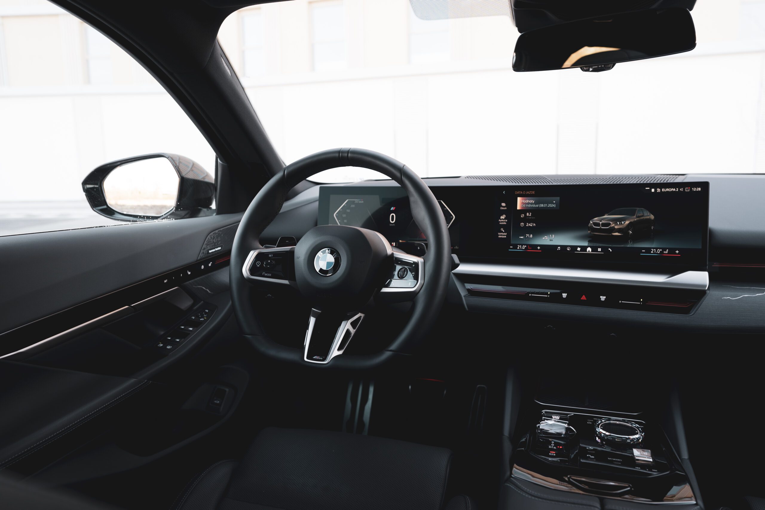 BMW 520d interiér