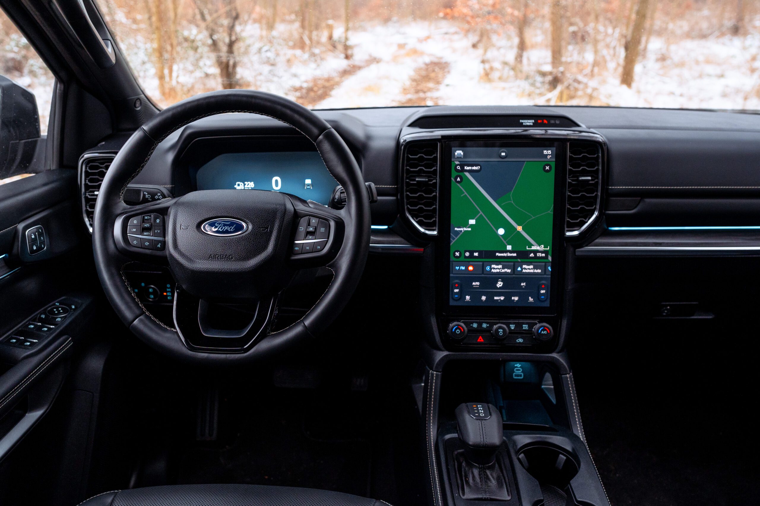 Ford Ranger interiér