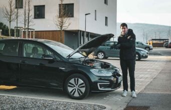 Vydrží batéria elektromobilu 10 rokov? Skutočnosť šokuje mnohých
