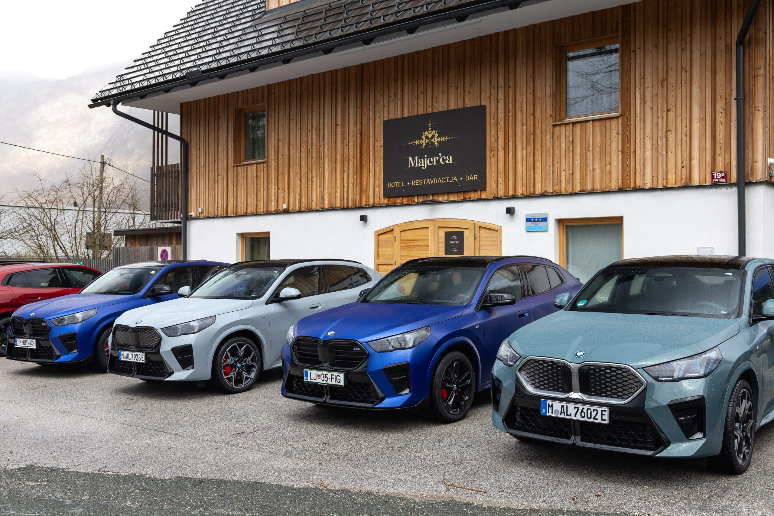 BMW X2