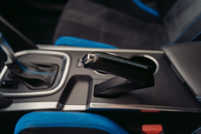 Úsporné a spoľahlivé auto do 15-tisíc. Toto v bazári nehovoria Renault Megane GT