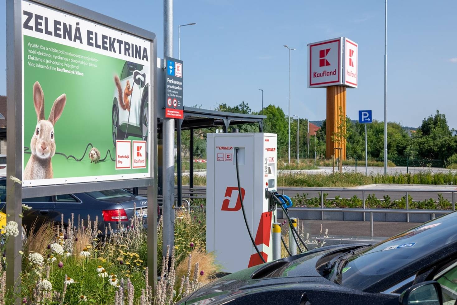 NABÍJAČKY ZSE DRIVE PRI KAUFLANDE (foto: Kaufland/ZSE Drive)