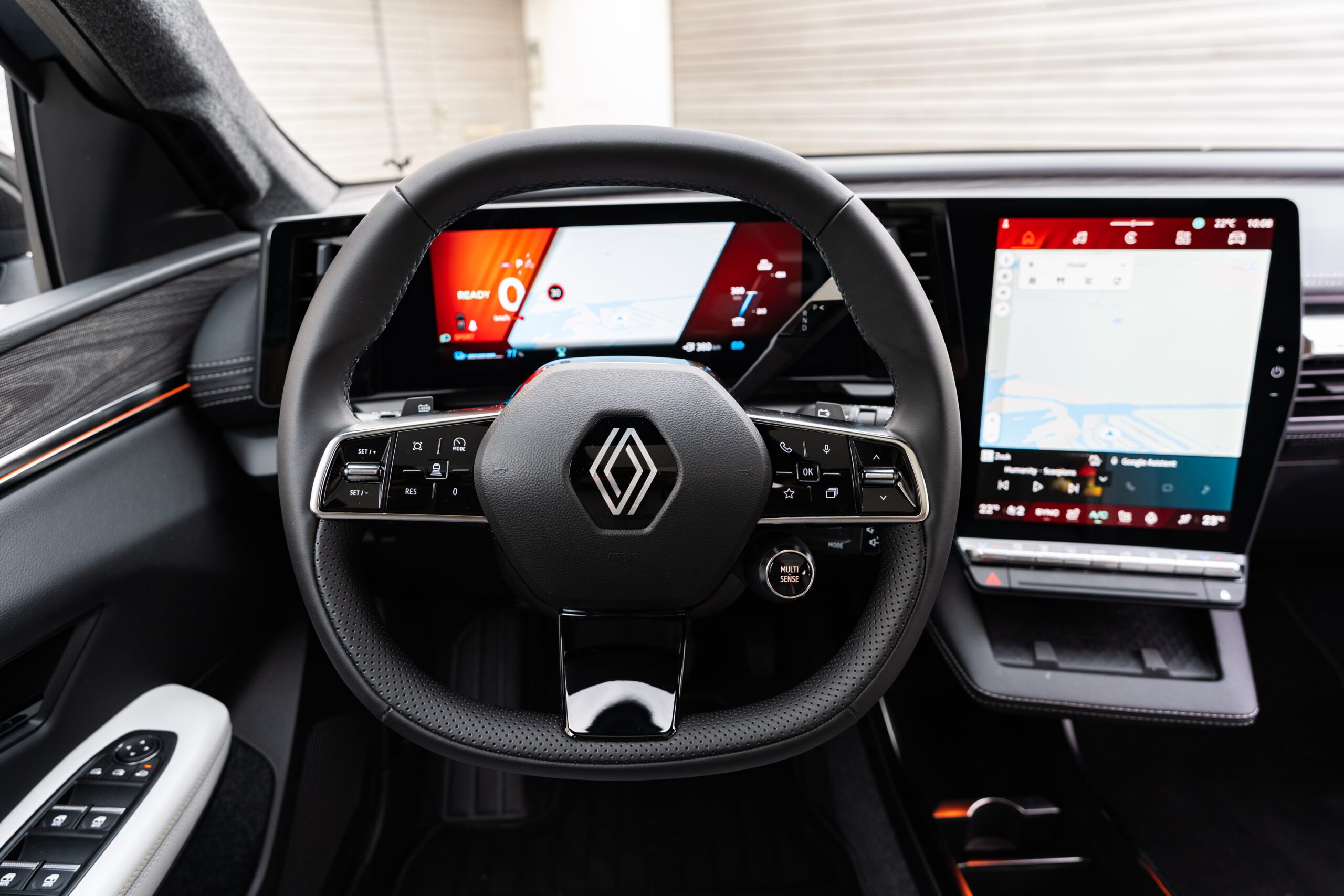 Renault Scenic interiér