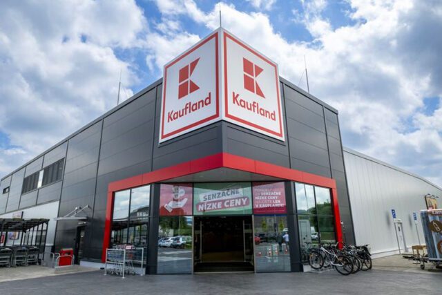 Pred každou predajňou Kaufland bude elektrická nabíjačka od ZSE Drive (foto: Kaufland)