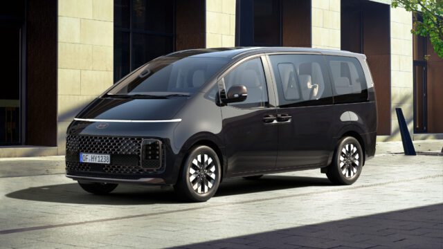 Hyundai Staria pohľad spredu