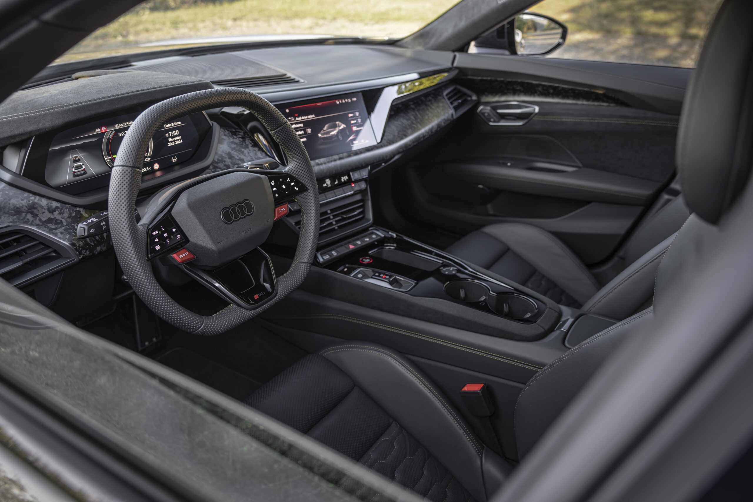 Interiér Audi RS e-tron GT