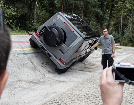 Driape sa po skalách, brodí riekou a skáče na horizontoch. Nové Géčko dokáže to, čo žiadne iné auto