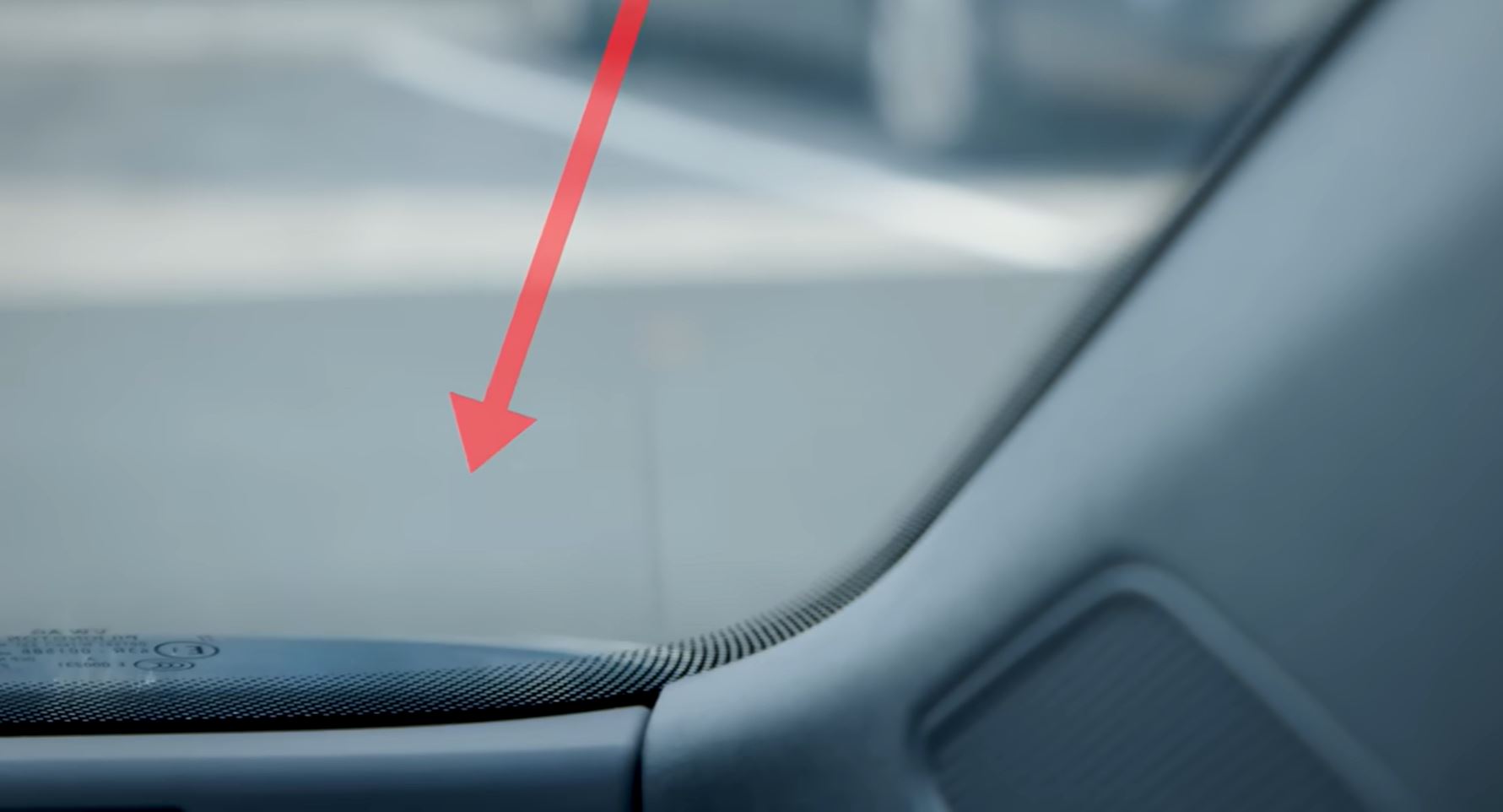 Prečo sú na okraji skla v aute čierne bodky? Plnia dôležitú funkciu