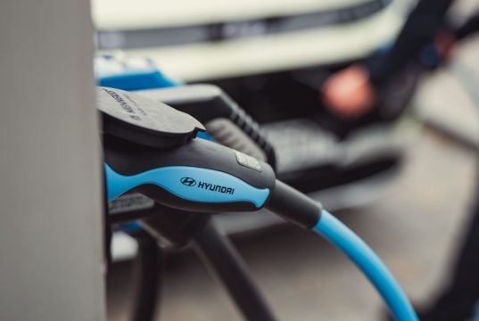 počet elektromobilov