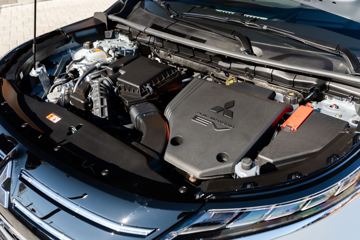 Mitsubishi Outlander motor