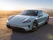 Ojazdené Porsche „omladili“ falošnými dokladmi. Na jedinom aute mohli zarobiť desaťtisíce eur Porsche Taycan