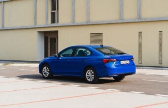 Je výhodnejšie kúpiť jazdené auto na Slovensku alebo v Česku? Škoda Octavia