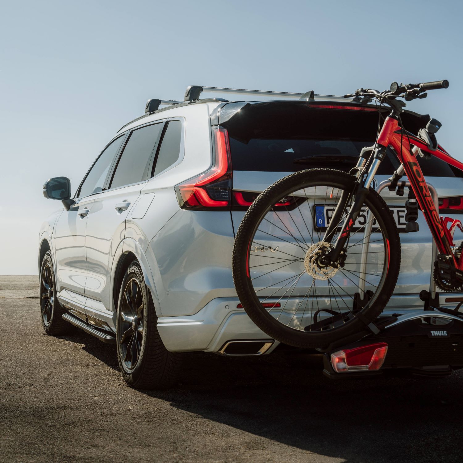 Honda CR-V s nosičom na bicykle