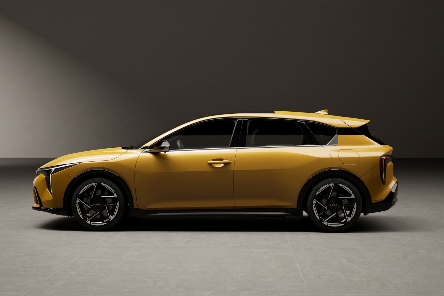 Kia K4