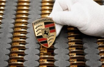 Porsche padá z piedestálu, ohrozených je ďalších 4100 pracovných miest logo Porsche