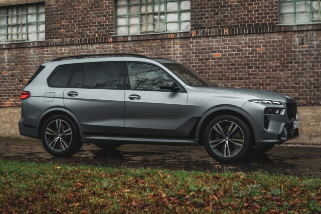 BMW X7 M60i