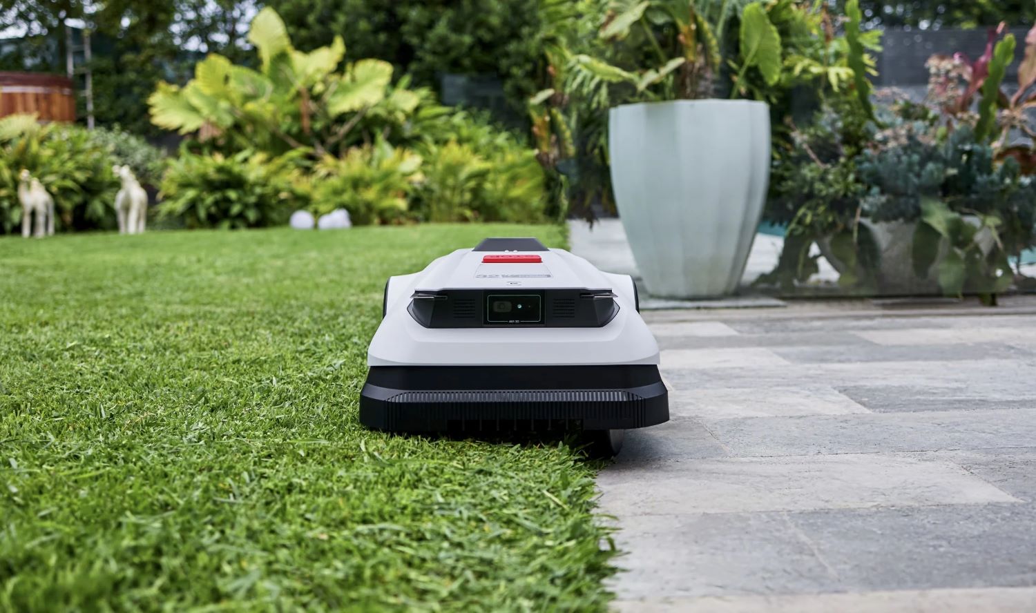 kosačka Ecovacs