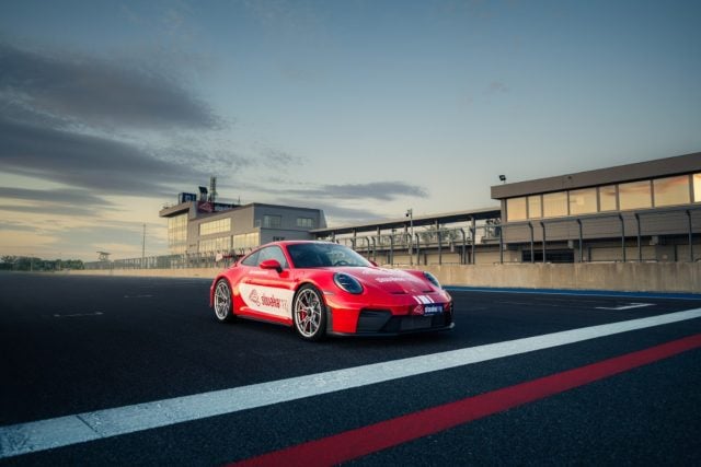 Porsche 911 GT3 na okruhu Slovakia Ring