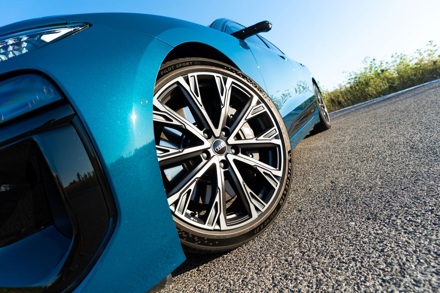 Audi S6 Avant e-tron