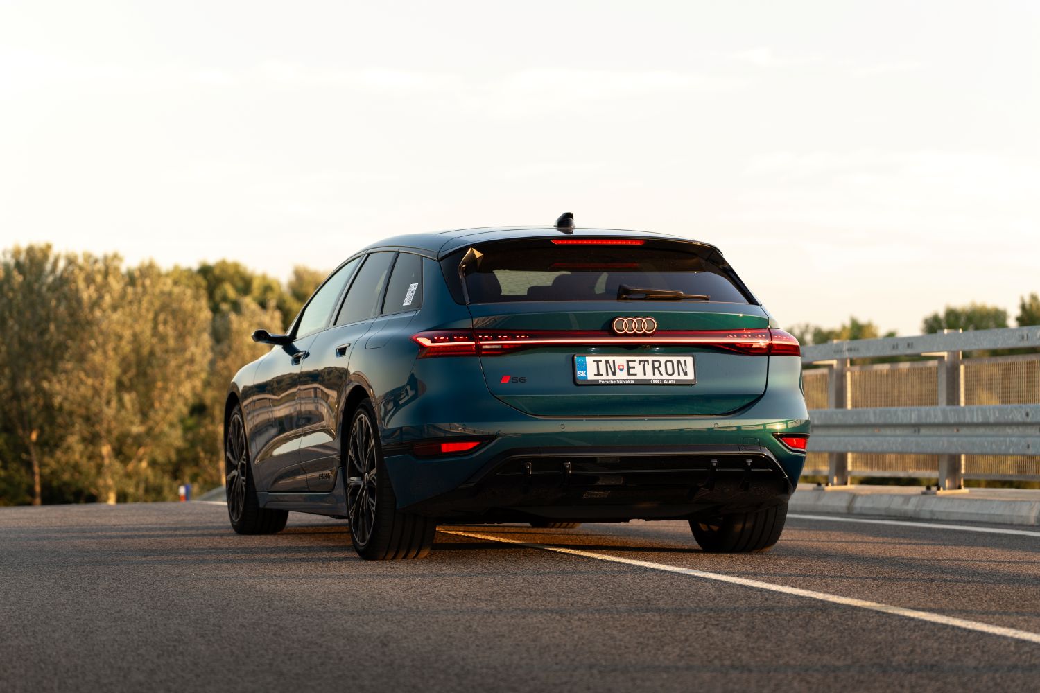 Audi S6 Avant e-tron