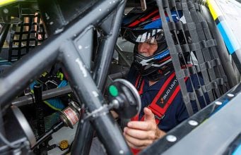 Petr Pavel vo vozidle NASCAR