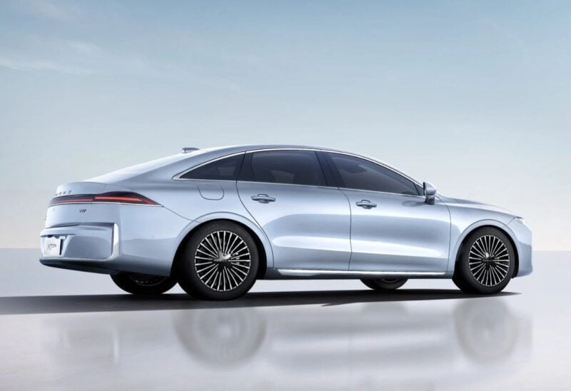 Roewe M7 DMH