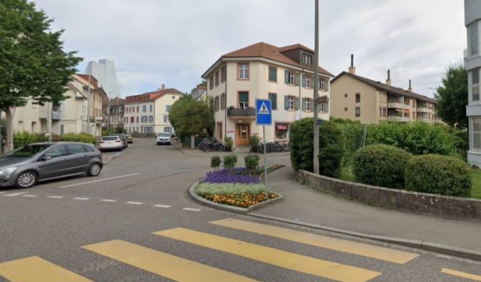 Ak sa vodiči v tejto obci zdržia menej ako 15 minút, dostanú pokutu