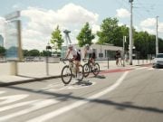 Cyklisti verzus vodiči: dá sa v Bratislave jazdiť s rešpektom? cyklisti na Vajanského nábreží v Bratislave