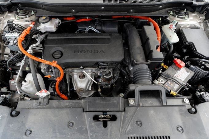 Toto auto si vyberajú ozajstní znalci. Nemá slabiny a je spoľahlivé benzínový atmosférický motor vo vozidle Honda CR-V