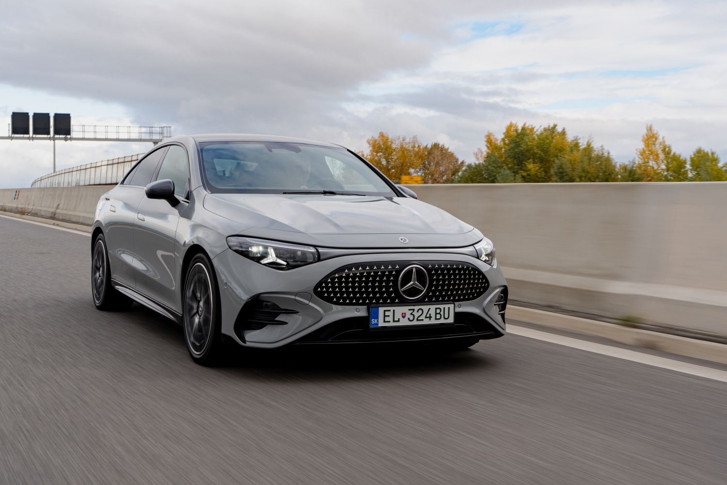 Mercedes-Benz CLA 350 4MATIC