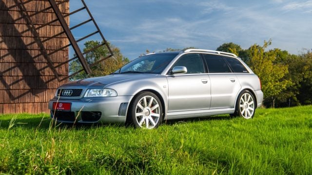 Audi_RS4_title Audi RS4 B5 Avant MTM