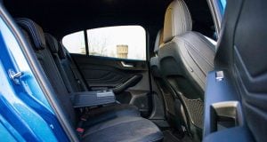 zadné sedadlá Ford Focus ST