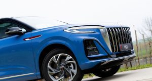 Hongqi HS3
