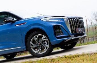Luxusné SUV za cenu Dacie? Slováci môžu získať zľavu 7 000 € a 7-ročnú záruku Hongqi HS3