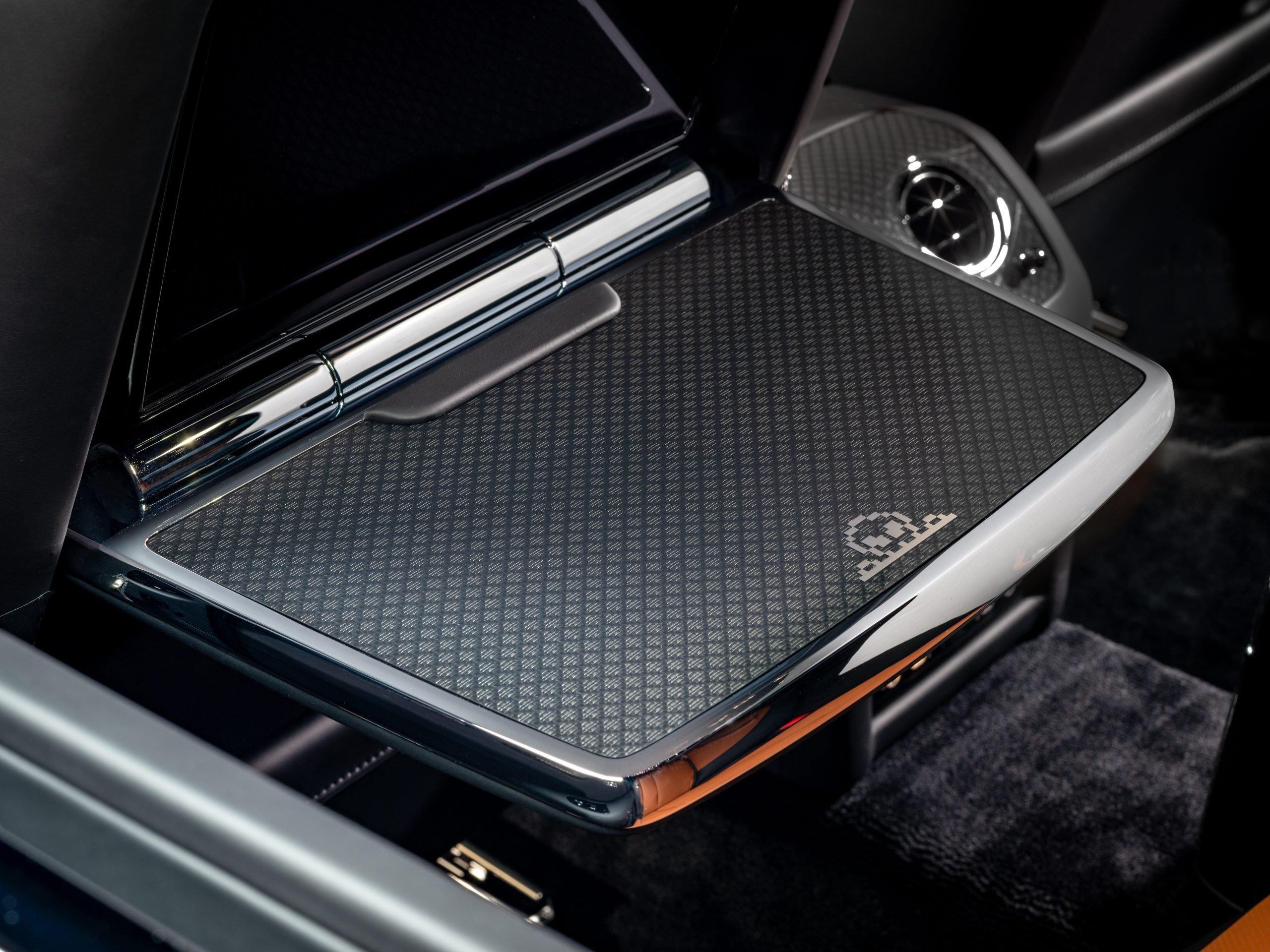 Rolls-Royce Ghost Black Badge Gamer