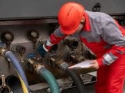 Od výroby do nádrže: Aká je cesta paliva na čerpačku?