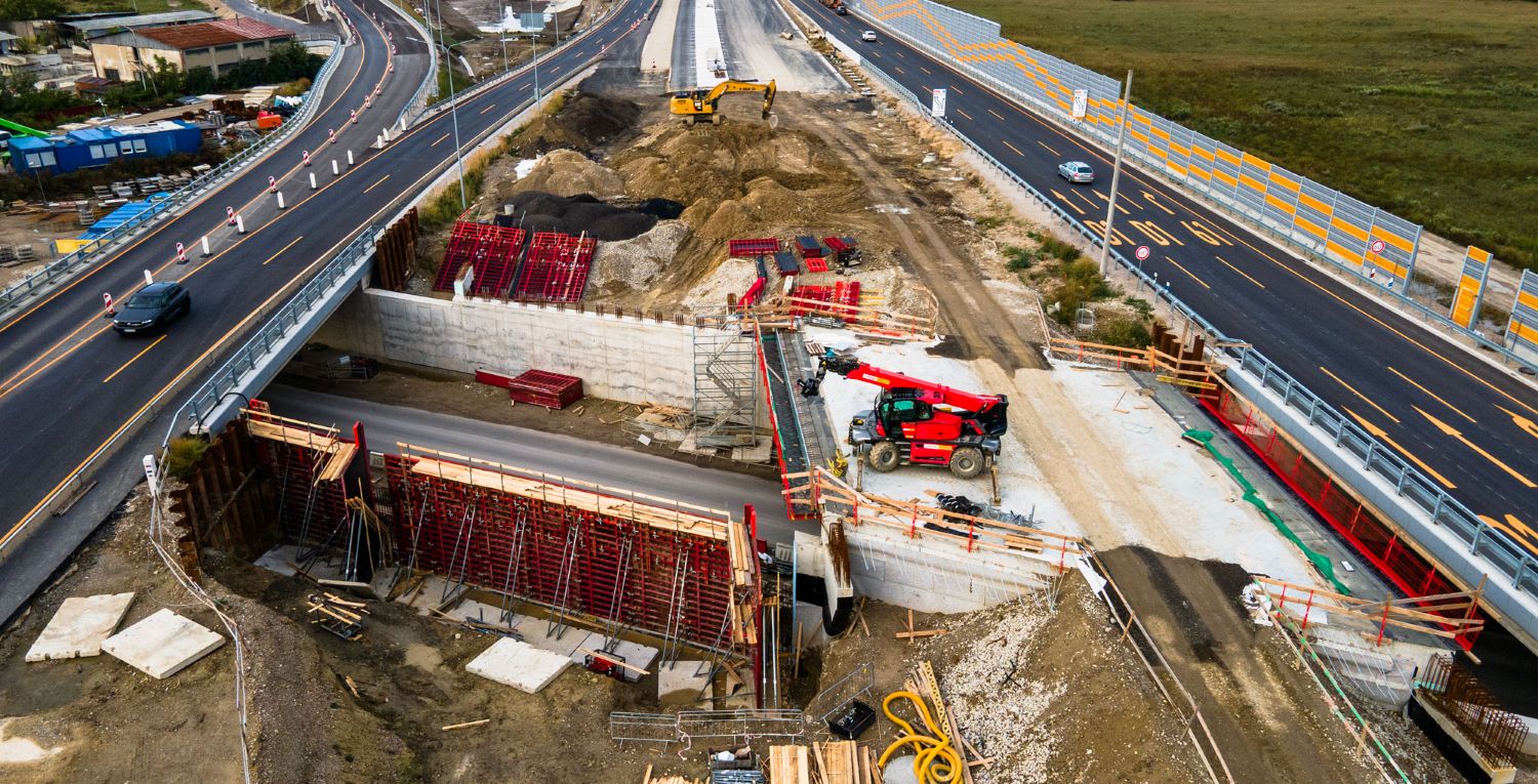 stavba diaľnice D1 a D4