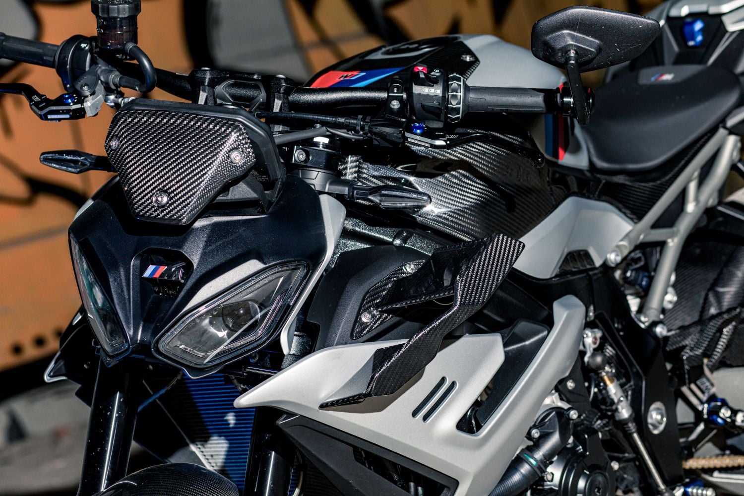BMW M 1000 R