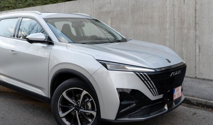 Prvá automobilka dá Slovákom 10-ročnú záruku bez obmedzenia kilometrov Dongfeng Mage