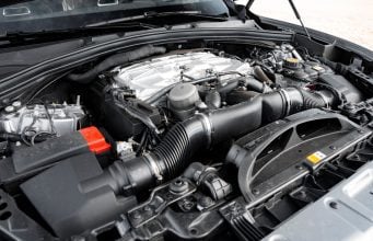 Na Slovákov číha nový podvod s autami, nemecký pôvod ako dymová clona spaľovací motor Jaguar