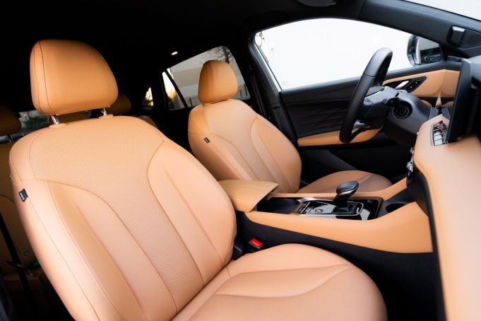 Ak nechcete nabíjať auto zo zásuvky, toto hybridné SUV je ideálne MG HS Hybrid+