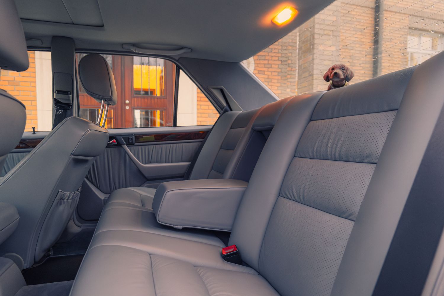 Mercedes-Benz E400 W124