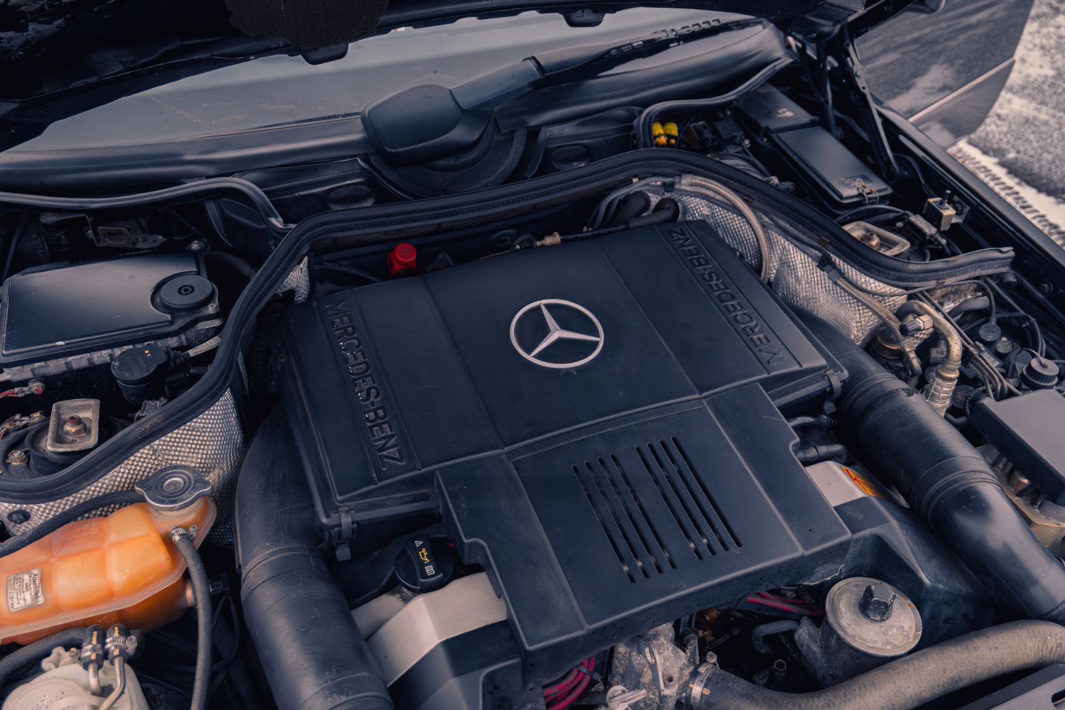 Mercedes-Benz E400 W124