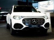 Mercedes-Benz GLB: To, čo má pod kapotou, sme ešte nevideli Mercedes-Benz GLB
