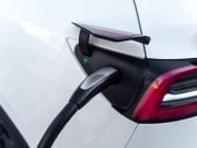 Tesla nabíjanie elektromobilu