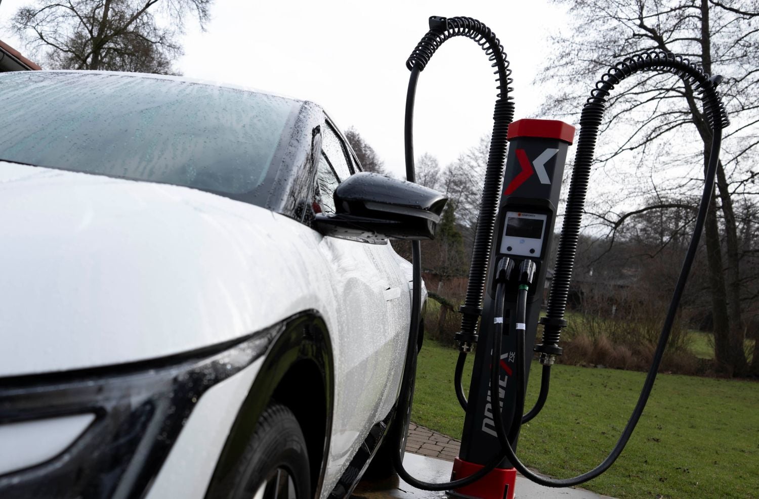 nabíjacia stanica ZSE Drive