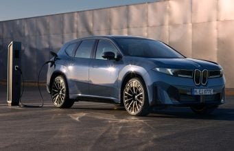 BMW iX3 prichádza s lacnejším prevedením 40 sDrive s pohonom zadných kolies BMW iX3 40sDrive