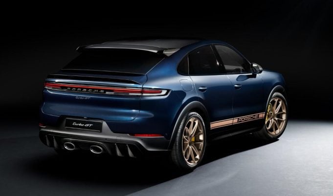 Ruky hore, Porsche investuje hromadu peňazí do nového pohonu pre Cayenne