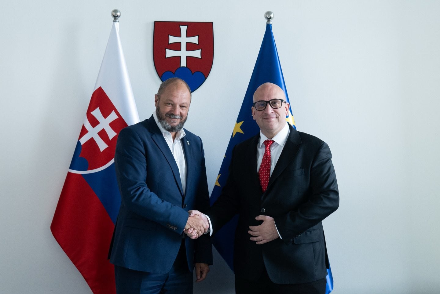 Starosta mestskej časti Dúbravka Martin Zaťovič a minister dopravy Jozef Ráž