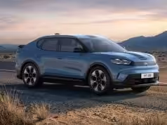 Rozumie semaforom, cúva aj parkuje sám. Rýchle pruhy dodali Capri viac výkonu Ford Capri Collection